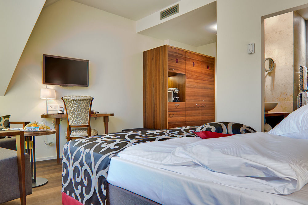 Belvedere Strandhotel Spiez Zewnętrze zdjęcie