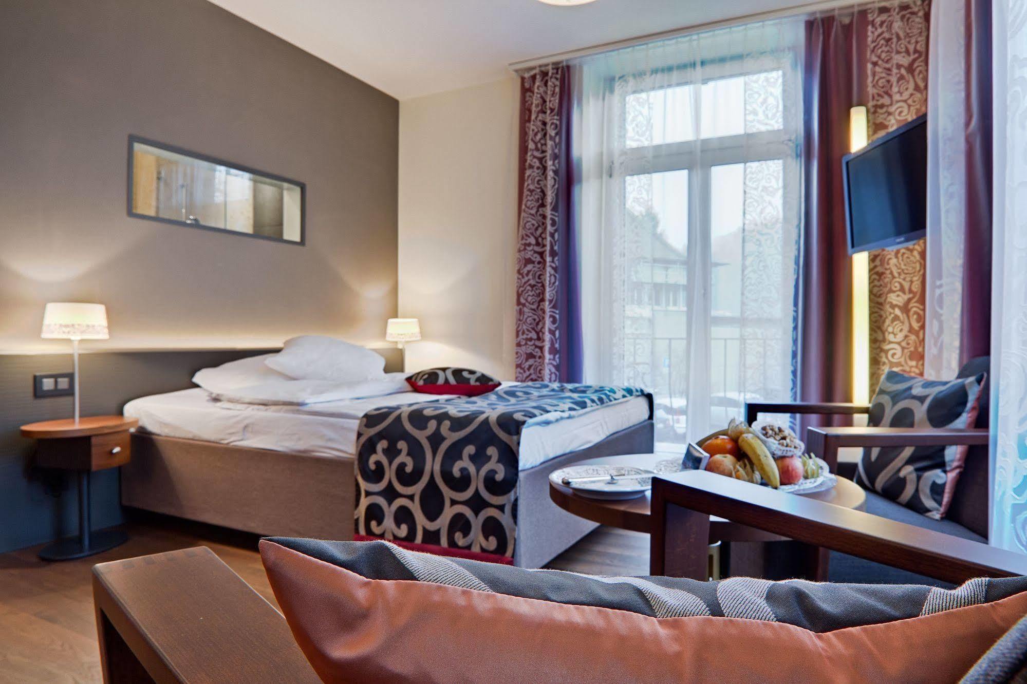 Belvedere Strandhotel Spiez Zewnętrze zdjęcie